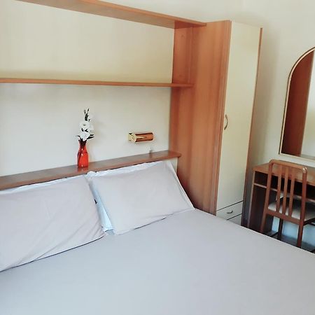 Hotel Helvetia Milano Marittima Exterior photo